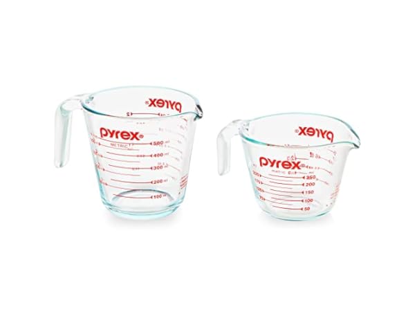 HOME-X Big Number Clear Plastic Measuring Cup with Handle and Pour