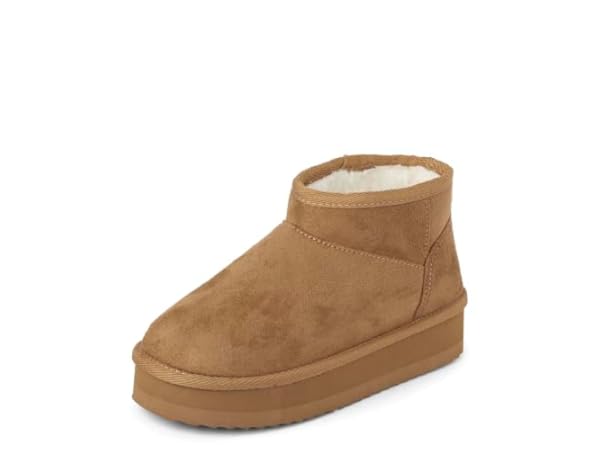 Boots for Girls Thumbnail