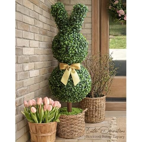 Boxwood Bunny Topiary image 2