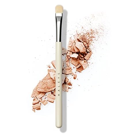 https://us.ftbpic.com/product-amz/haleys-brilliant-lid-eyeshadow-brush-medium-flat-tapered-brush-easy/41NuBtrnMUL._AC_SR480,480_.jpg