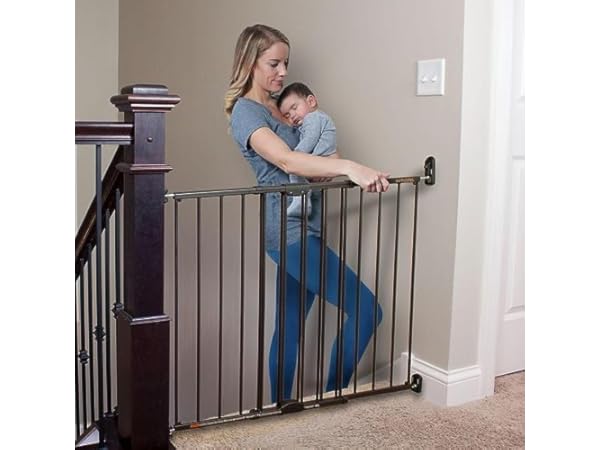 The 10 Best Hardware Mounted Baby Gates Of 2024 (reviews) - Findthisbest