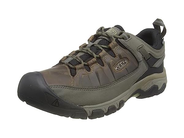 The 10 Best Hiking Shoes for Men of 2024 (Reviews) - FindThisBest