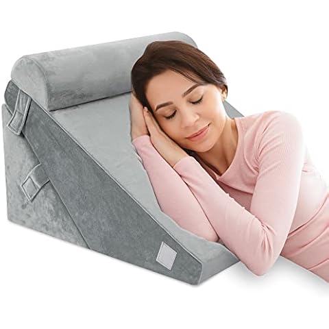 AOSSA Abduction Wedge Knee Separator Pillow for Hip Replacement Surgery  Contoured Foam Orthopedic Knee Pillow with Strap Leg Separator Small Pillow