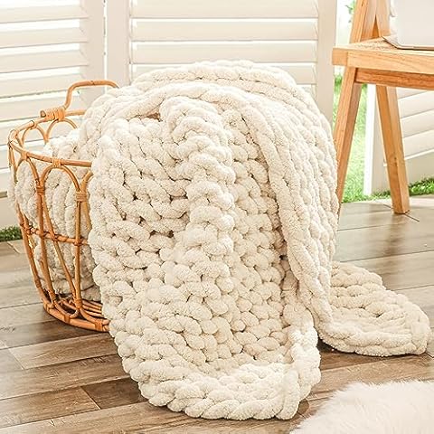 Knitted Fluffy Blankets