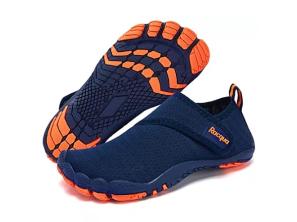 The 7 Best Lightweight Water Shoes for Boys of 2023 (Reviews ...