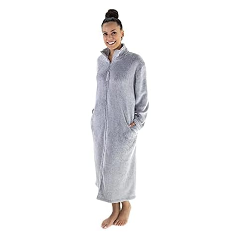 Love This Robe! thumbnail