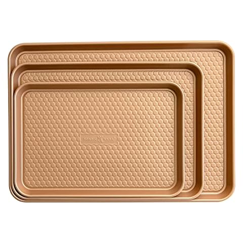 https://us.ftbpic.com/product-amz/nordic-ware-honeycomb-embossed-nonstick-baking-sheets-copper-3-pans/51igatfQL5L._AC_SR480,480_.jpg