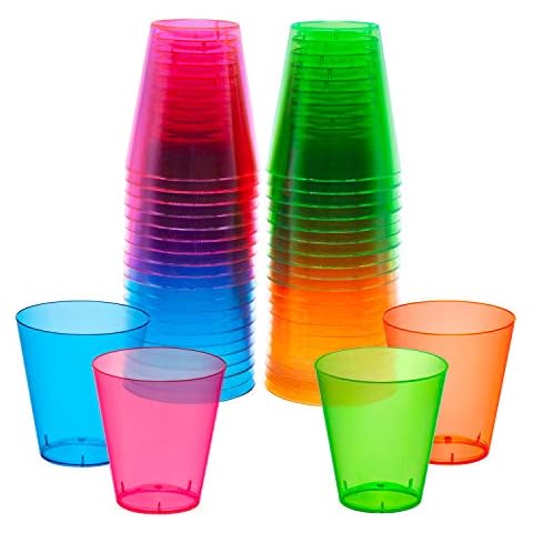 DecorRack 50 Plastic Cups 16 oz, Large Party Cups, Disposable Bulk Party  Cups (Red)