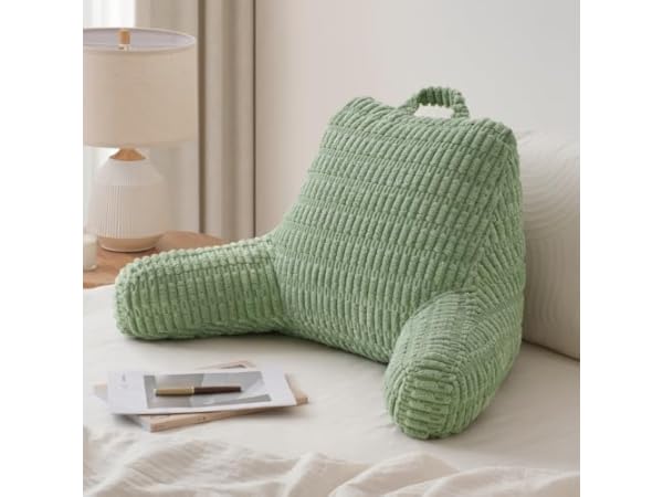 Reading Pillows Thumbnail
