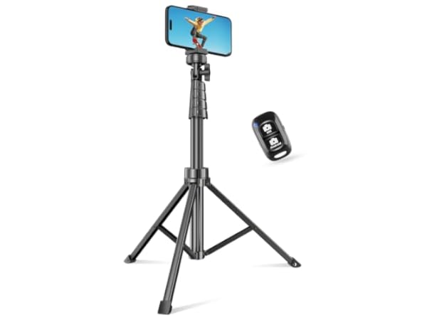 Selfie Sticks Thumbnail
