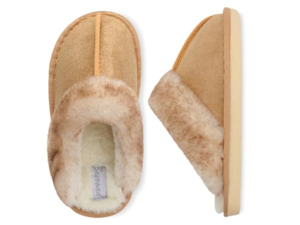 Slippers for Girls Thumbnail