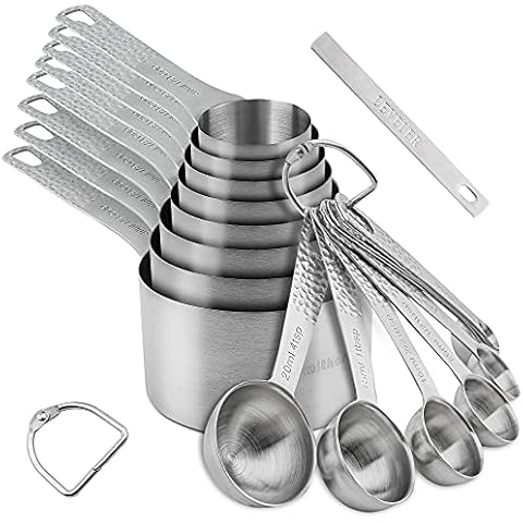 Chef Pomodoro Stainless Steel Measuring Cup Set, Nested and Stackable with 7 Pieces, Sturdy Extra-Long Handles with Lasered Markings and Sorting