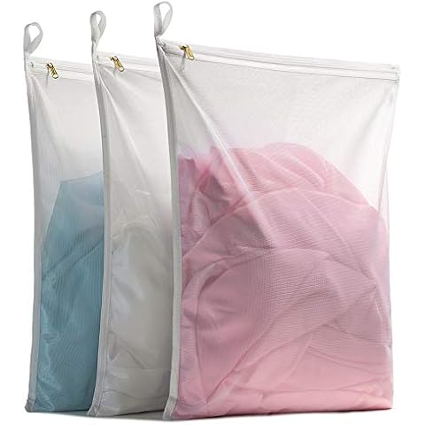 4 Pack (2 Large & 2 Medium) Delicates Laundry Bags, Bra Fine Mesh Wash Bag,  Zippered, Protect Best Clothes in The Washer (2 Black & 2 White, Set of 4)  